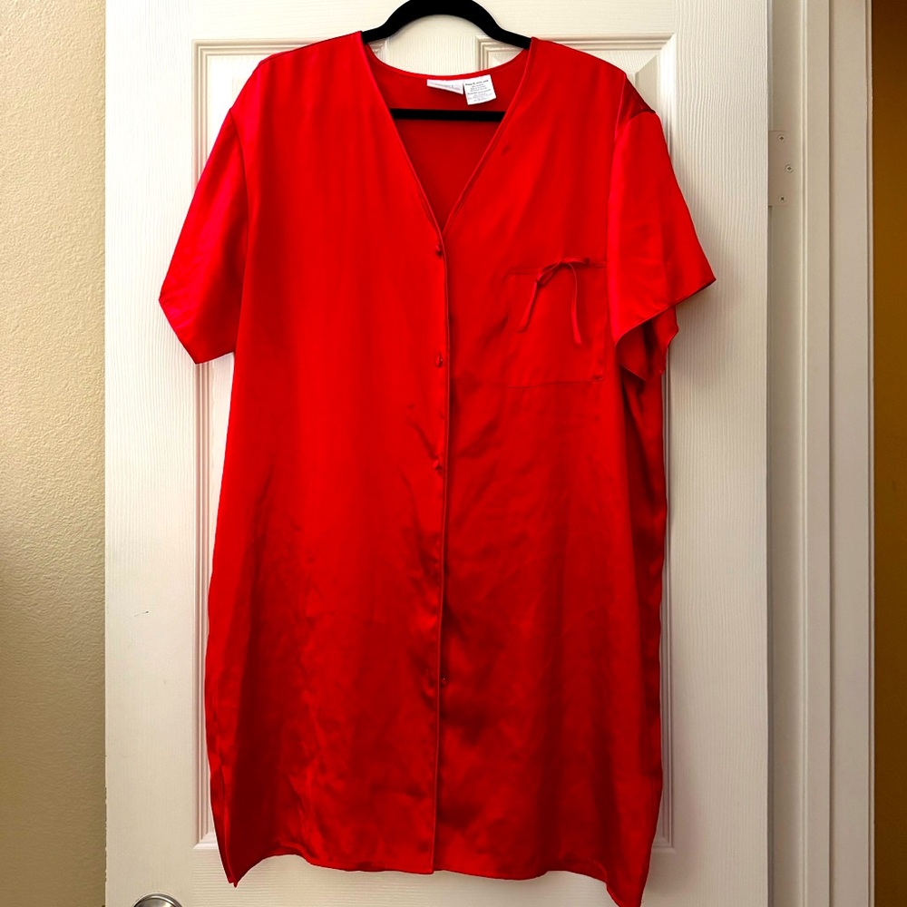 Red Satiny Sleep Shirt by Secret Treasures - Size XL